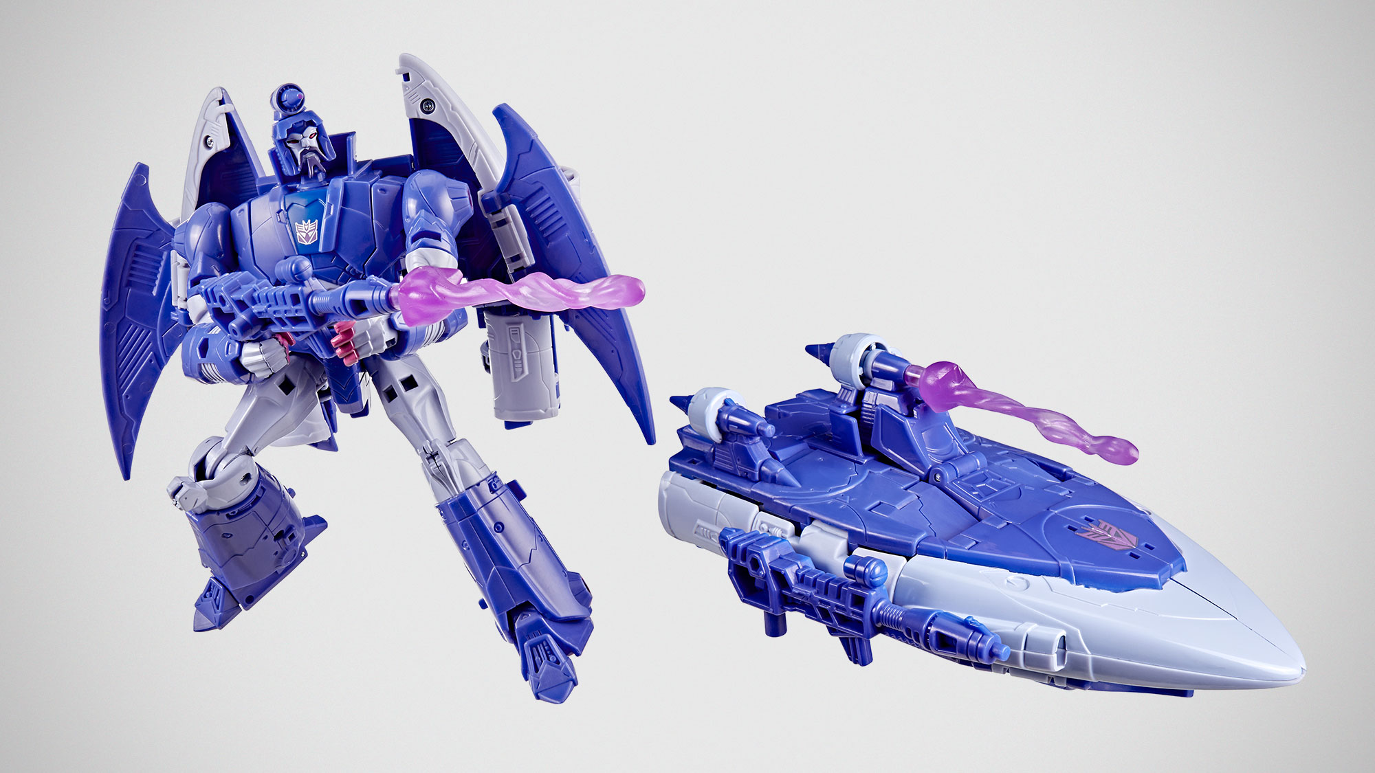 Transformers Studio Series MTMTE Collection The Transformers: The Movie Voyager Class Scourge