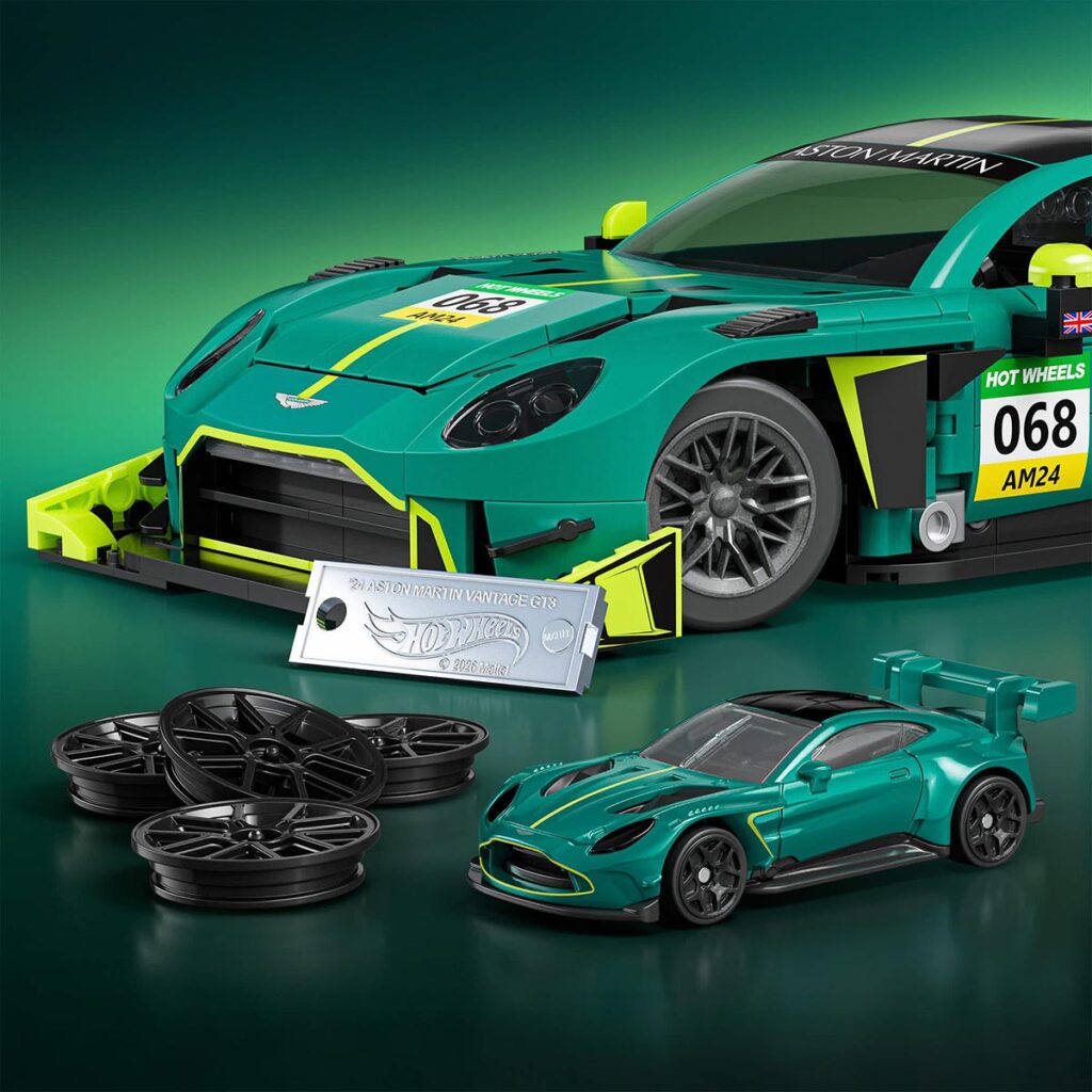 Mattel Brick Shop Hot Wheels ’24 Aston Martin Vantage GT3
