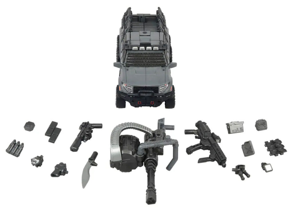 Takara Tomy Transformers Overgear OG-01 Iron Hide