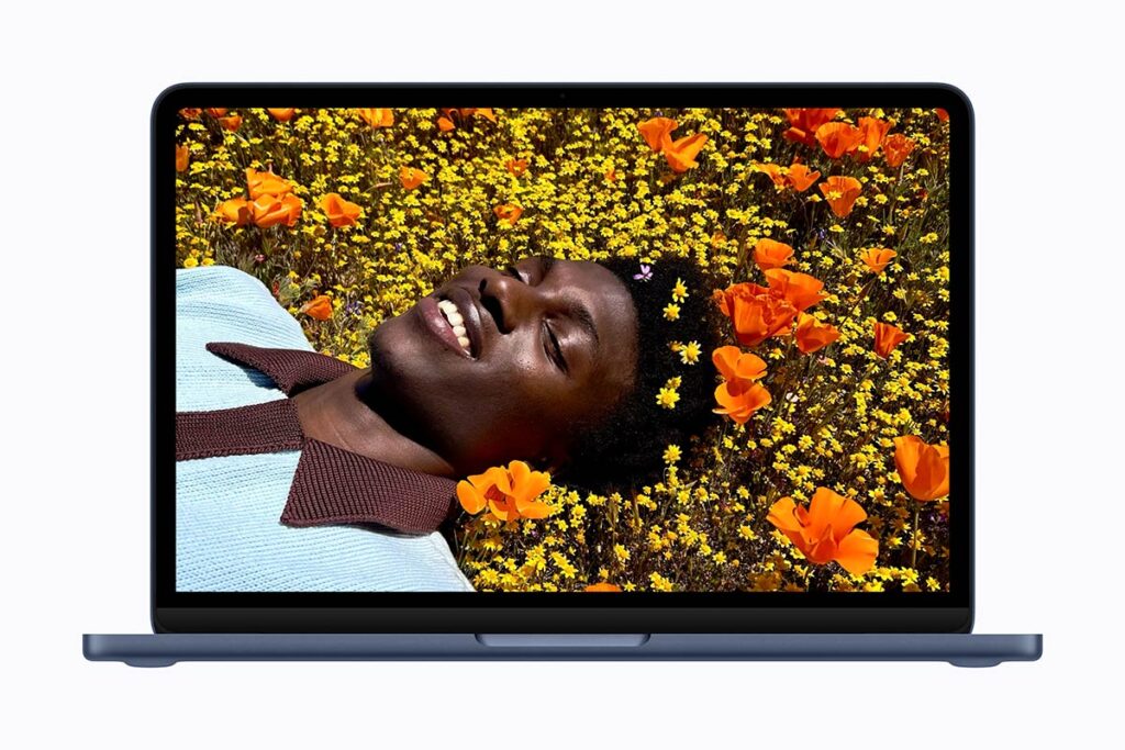 Apple MacBook Neo Laptop