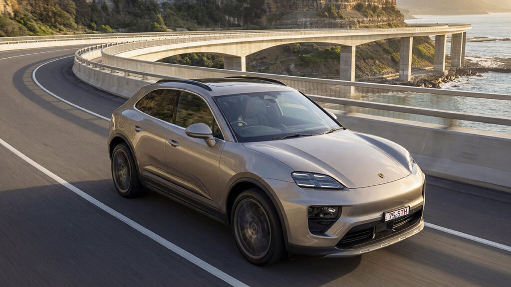 Go South: Porsche Macan 4S