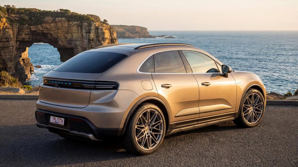 Go South: Porsche Macan 4S