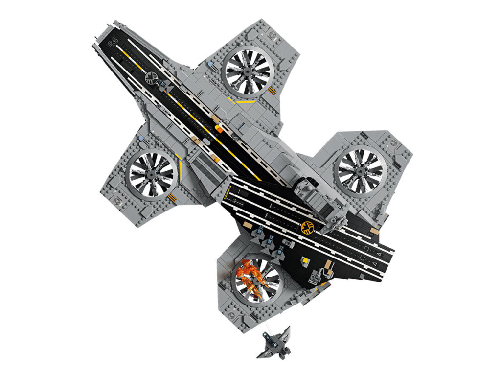 LEGO Marvel S.H.I.E.L.D. Helicarrier 76354 set with Quinjet runway and minifigure display stand