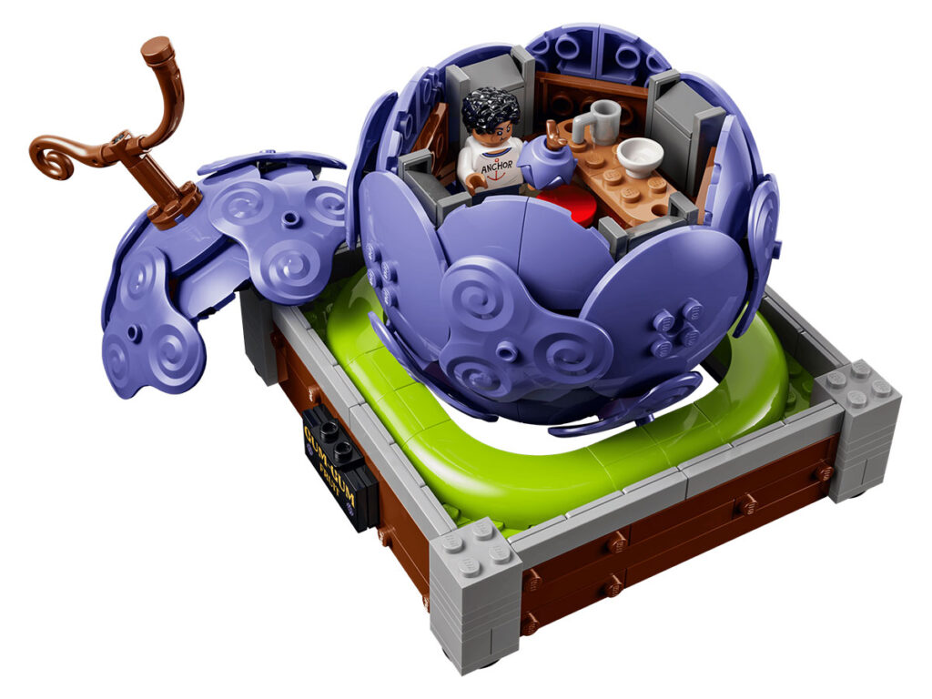 LEGO One Piece Gum-Gum Fruit 75647 set with spiral Devil Fruit design and Luffy minifigures