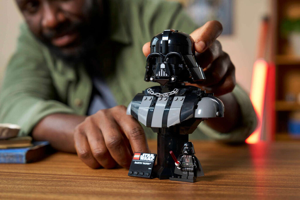 LEGO Star Wars Darth Vader Bust (75439)