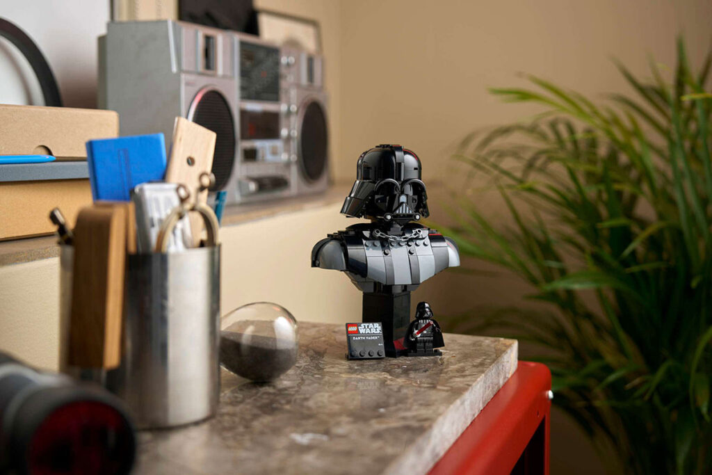 LEGO Star Wars Darth Vader Bust (75439)
