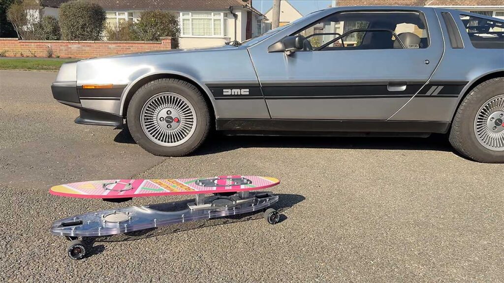 Magnet Suspension Skateboard by Colin Furze