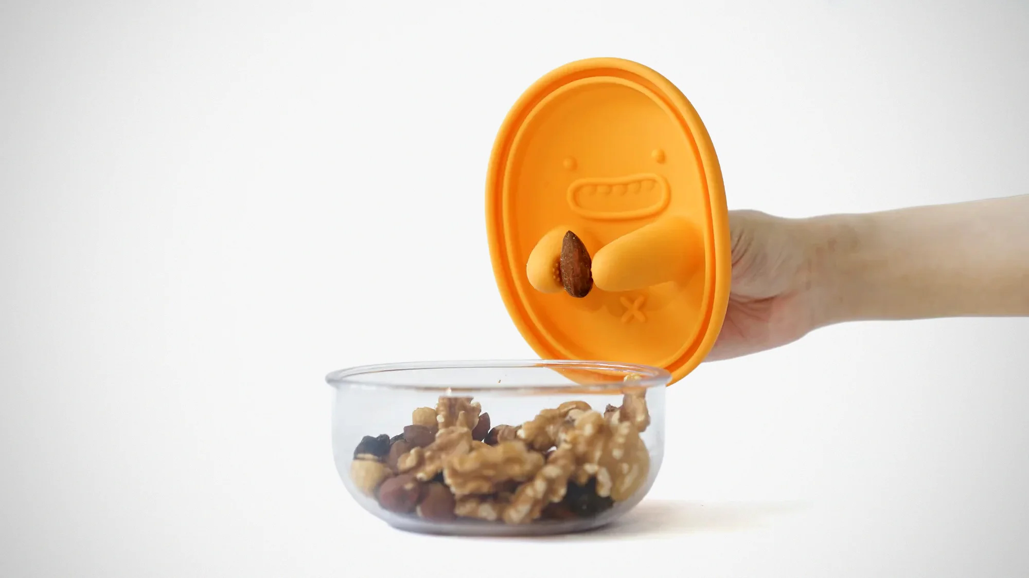 Monchi snack box with silicone finger gloves lid designed for contactless mess-free snacking