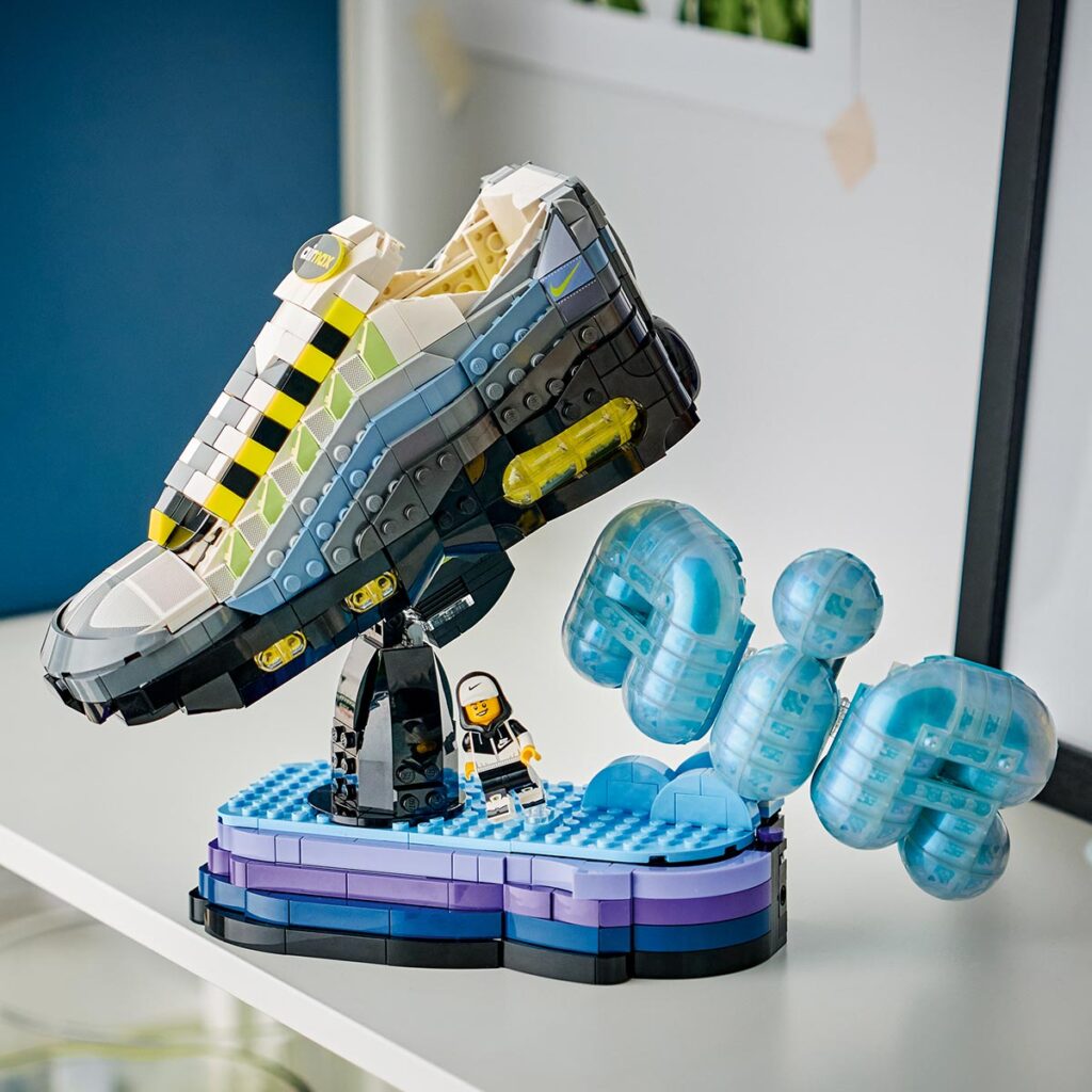 Nike Air Max 95 x LEGO set (43025)