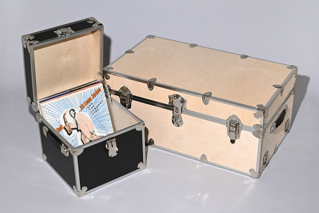 Japan-exclusive Rhino Record Box Trunk