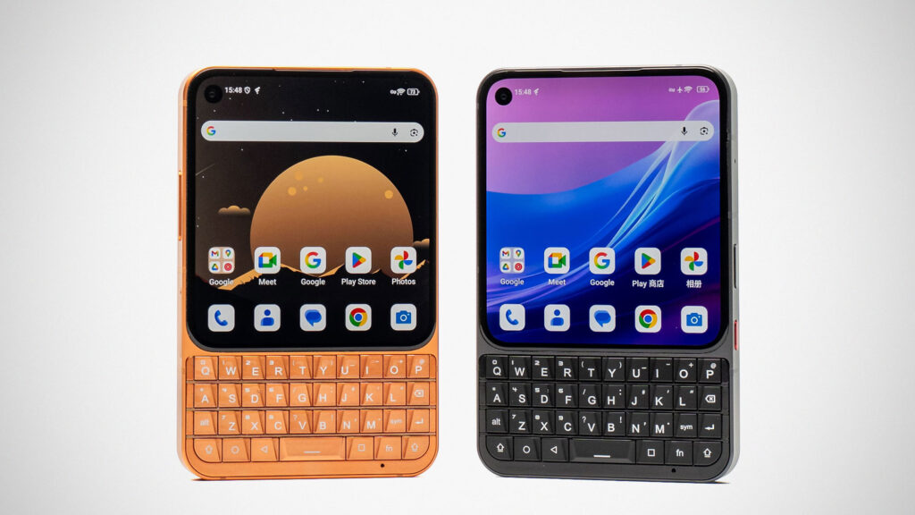 Unihertz Titan 2 Elite QWERTY keyboard smartphone with AMOLED display and physical keyboard