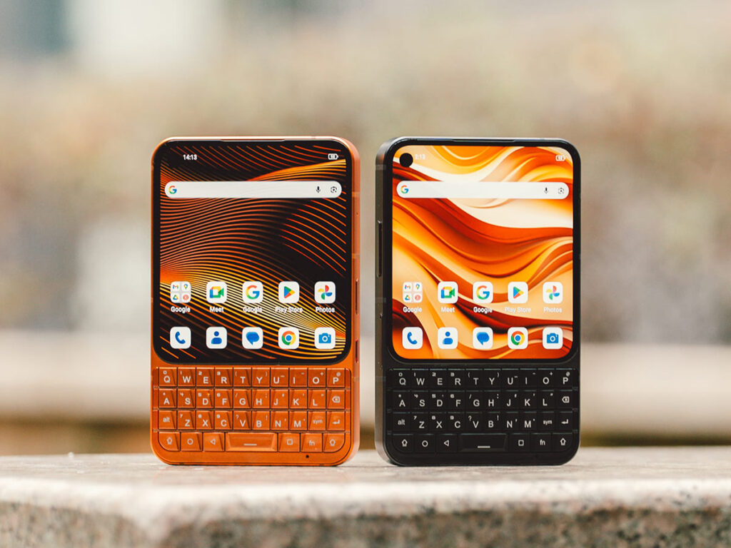 Unihertz Titan 2 Elite QWERTY keyboard smartphone with AMOLED display and physical keyboard