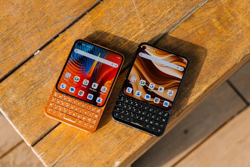 Unihertz Titan 2 Elite QWERTY keyboard smartphone with AMOLED display and physical keyboard