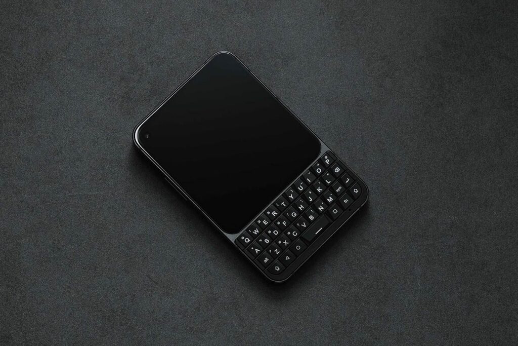 Unihertz Titan 2 Elite QWERTY keyboard smartphone with AMOLED display and physical keyboard