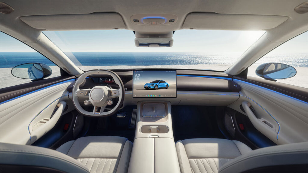 2026 Xiaomi New-Generation SU7 electric sedan with updated front radar and LiDAR standard across lineup