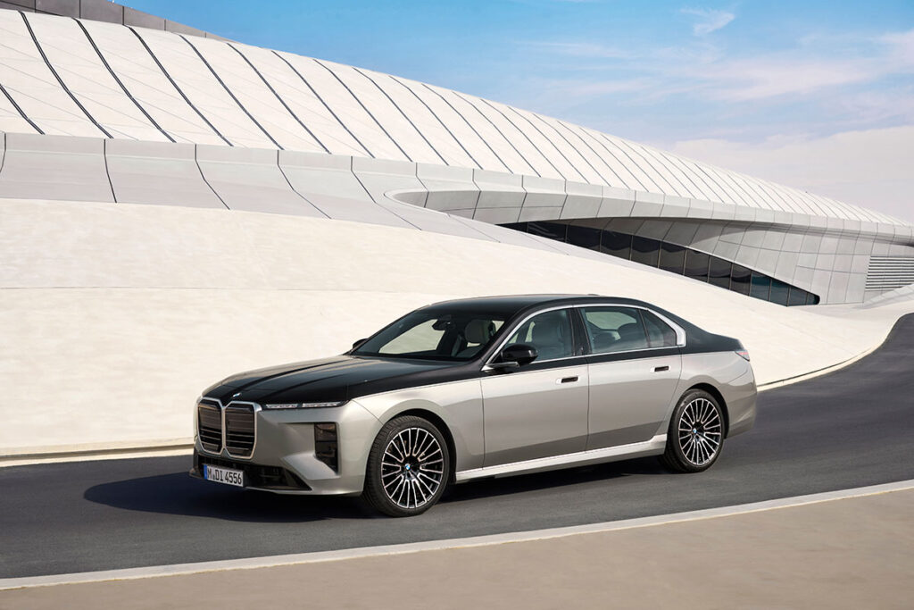 2027 BMW 7 Series Luxury Sedan