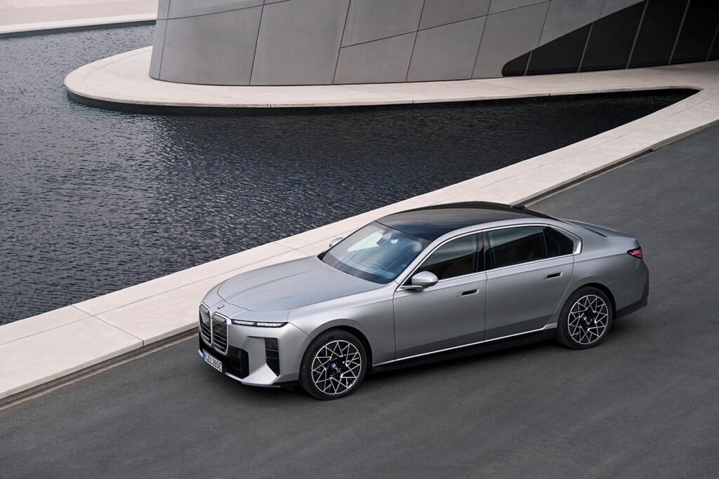 2027 BMW i7 Luxury Electric Sedan