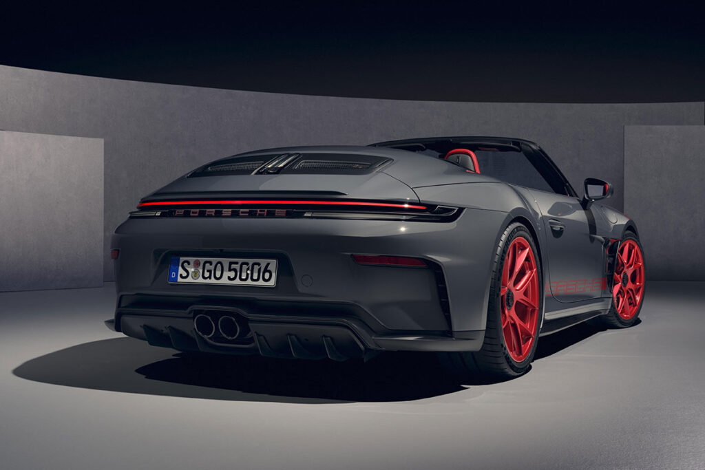 2027 Porsche 911 GTS S/C Street Style Package
