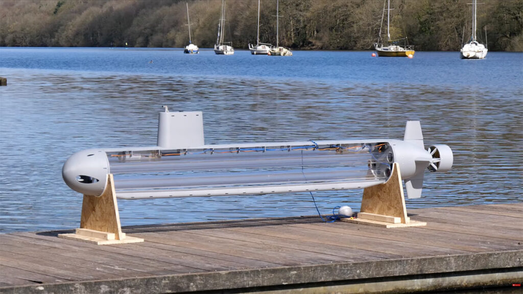 DIY Giant RC Submarine by ProjectAir