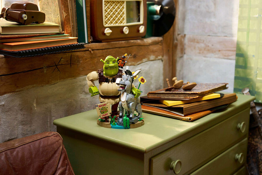 LEGO Shrek: Shrek, Donkey & Puss in Boots (72423)