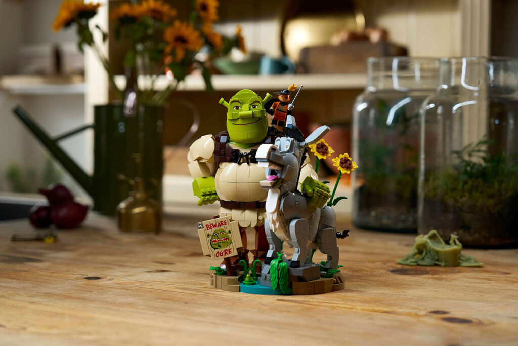 LEGO Shrek: Shrek, Donkey & Puss in Boots (72423)