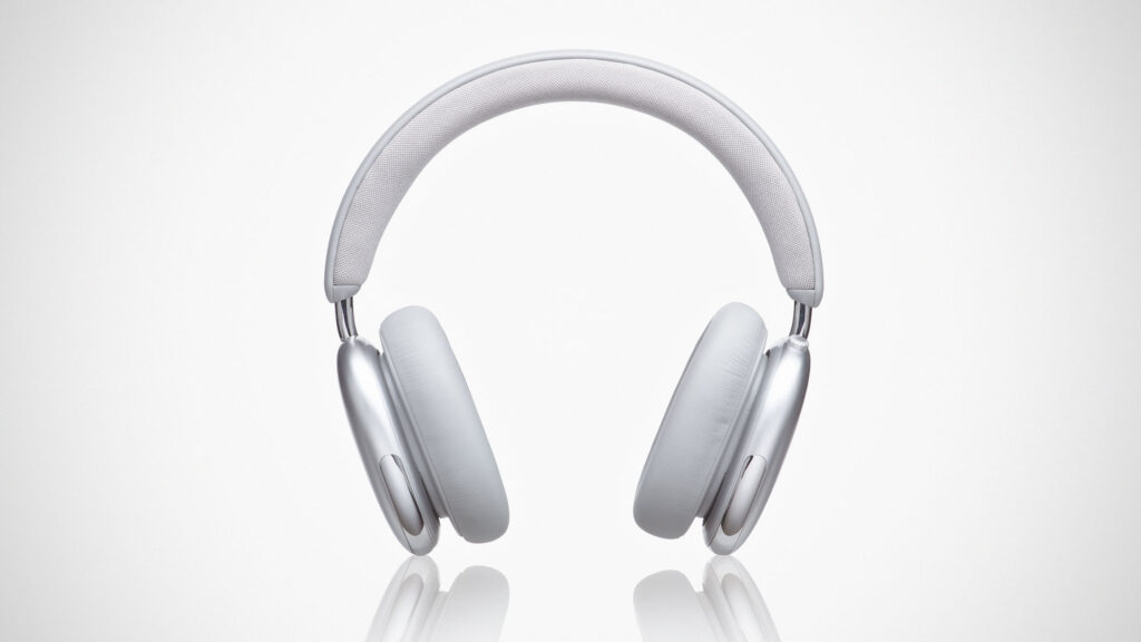 SS69 Ultra home theater headphones with spatial audio head tracking and lightweight over-ear design