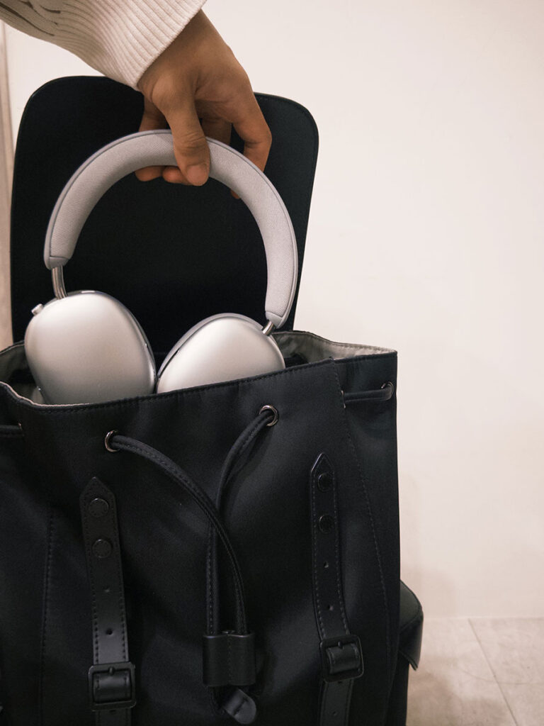 SS69 Ultra home theater headphones with spatial audio head tracking and lightweight over-ear design
