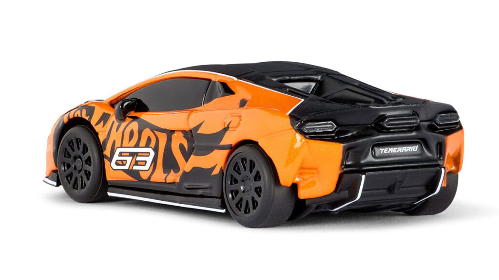 Hot Wheels RC 1:64 Lamborghini Temerario Alleggerita die-cast remote-control car with working lights