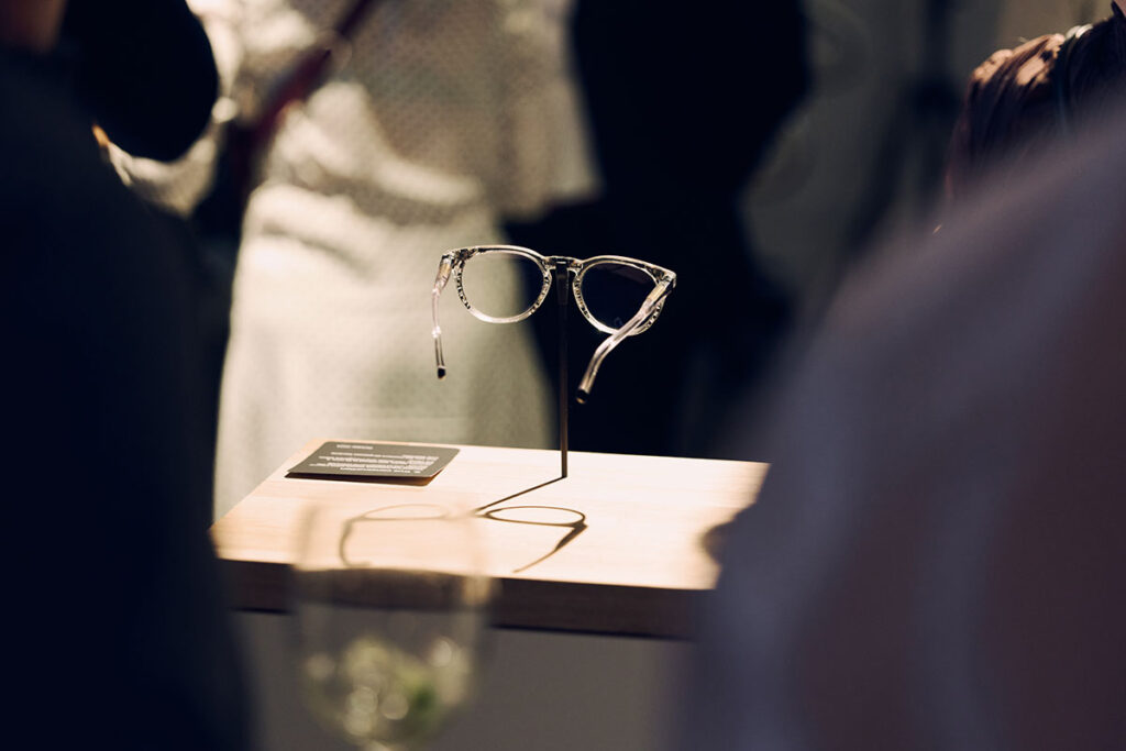 IXI Adaptive Eyewear with Autofocus Lenses