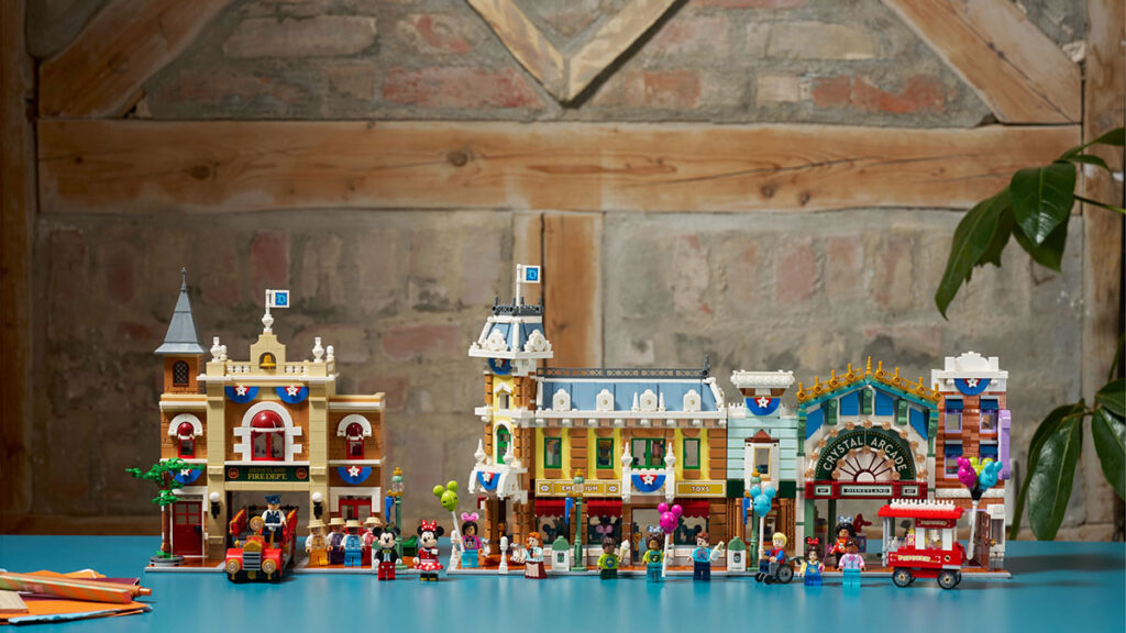 LEGO Disney Main Street USA (43302)