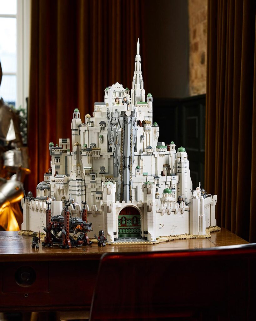 LEGO Icons The Lord of the Rings: Minas Tirith (11377)