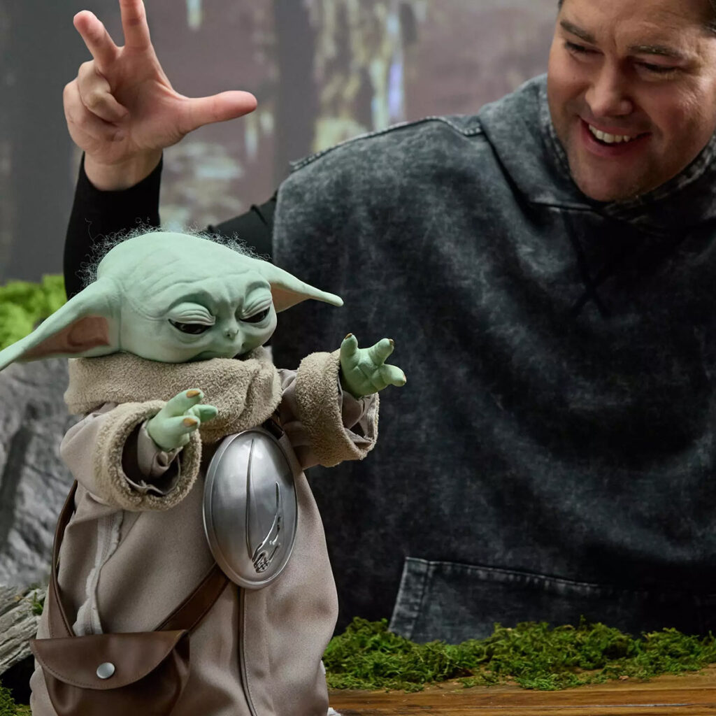 Star Wars Ultimate Grogu Animatronic Figure