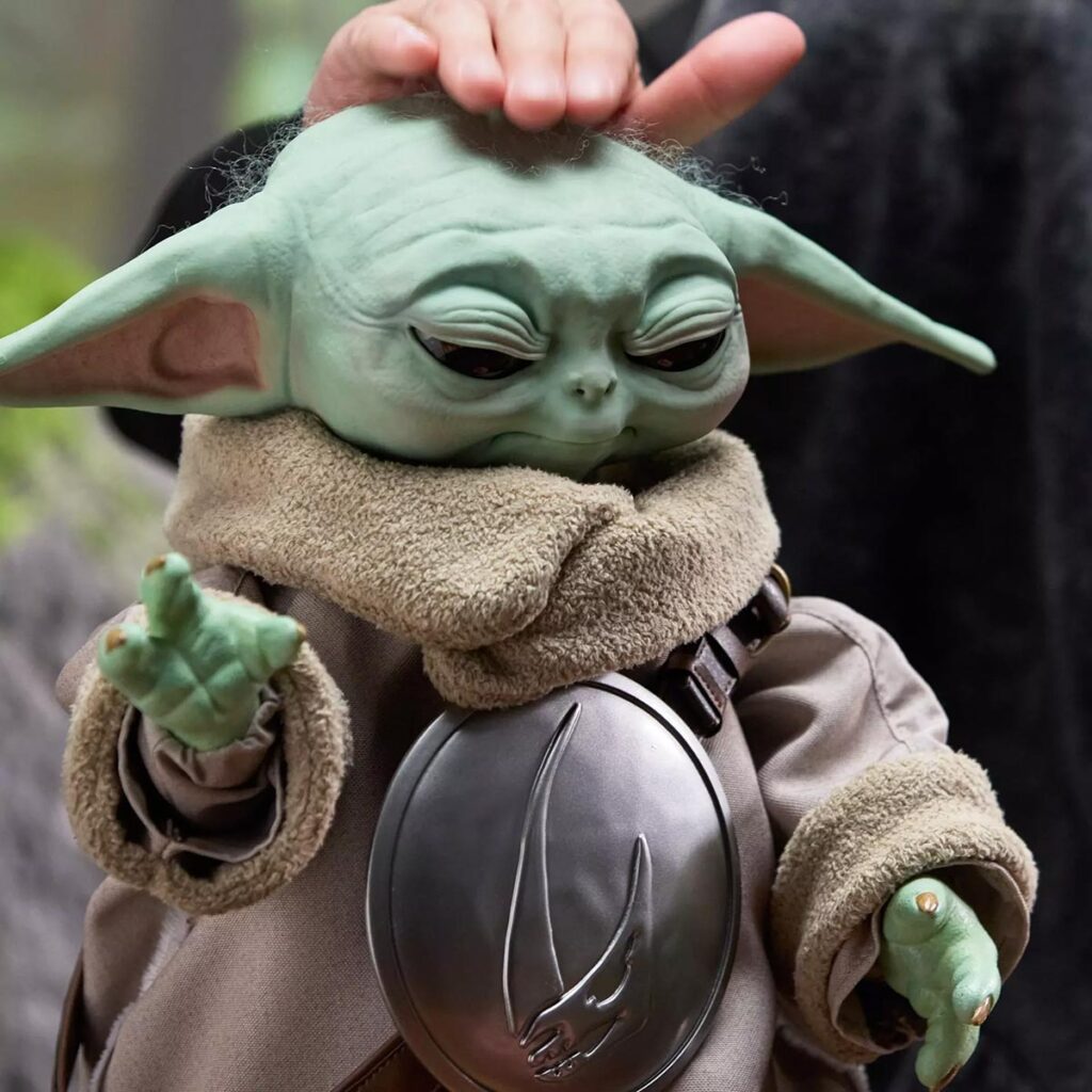 Star Wars Ultimate Grogu Animatronic Figure