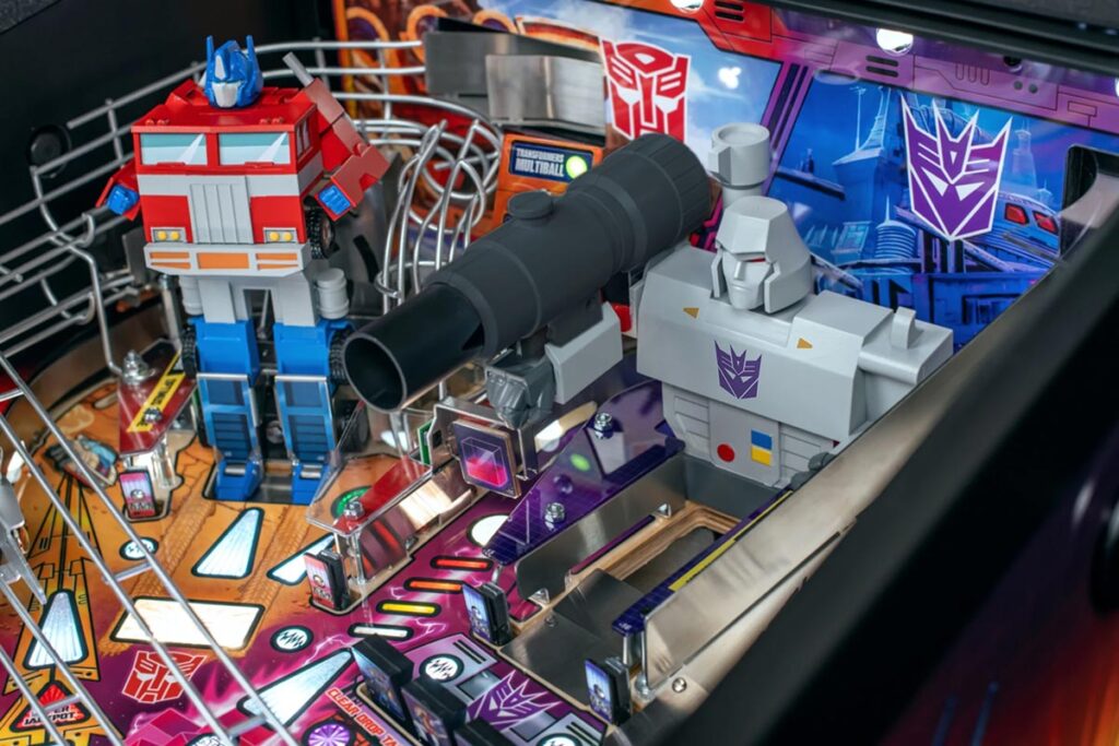 Stern Pinball Transformers: More Than Meets the Eye Limited Edition Pinball Machine