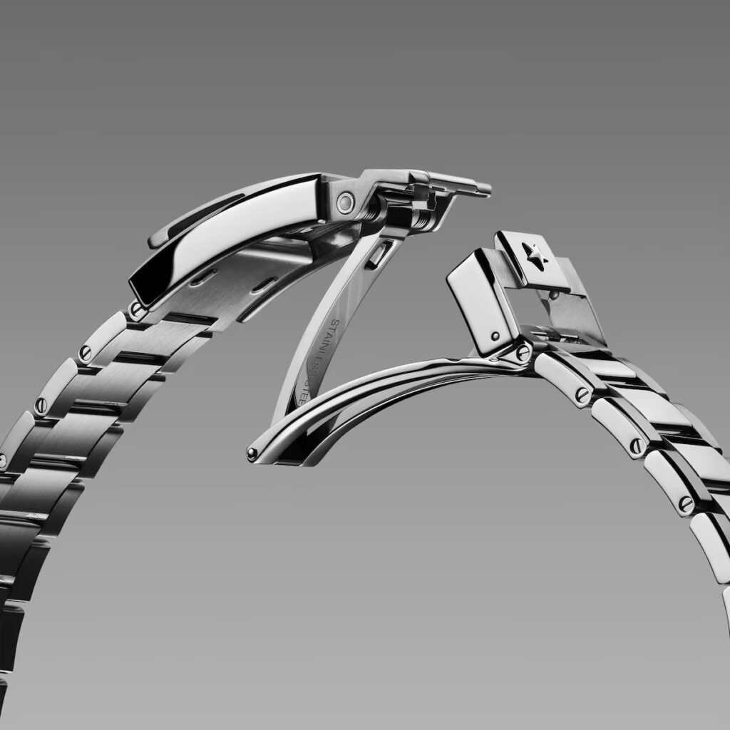 ZENITH folding clasp with an integrated micro-adjustment system