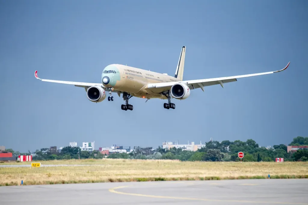 Airbus A350-1000ULR Airliner