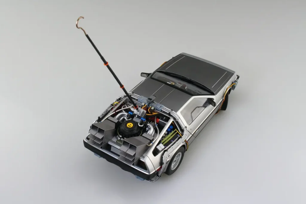 Aoshima BTTF I Time Machine Model Kit with Figure