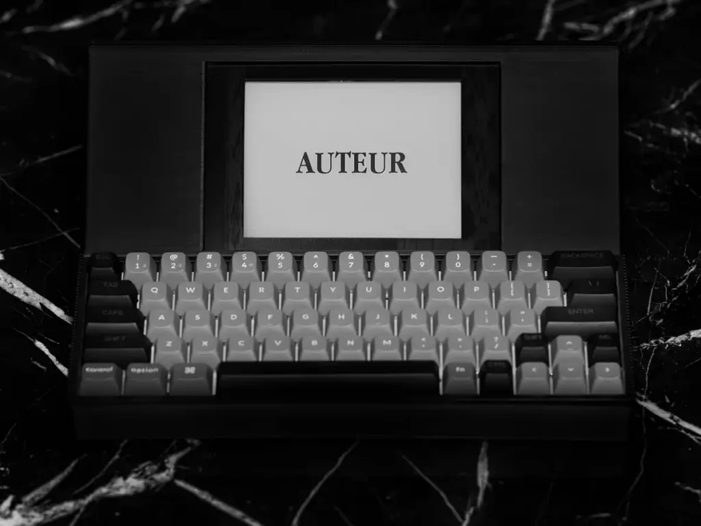Auteur E-Ink Typewriter
