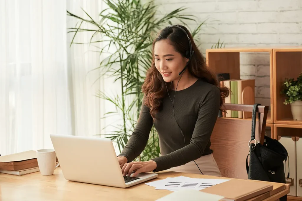 How Tech-Forward Businesses Are Using AI and Virtual Assistants to Hire Faster