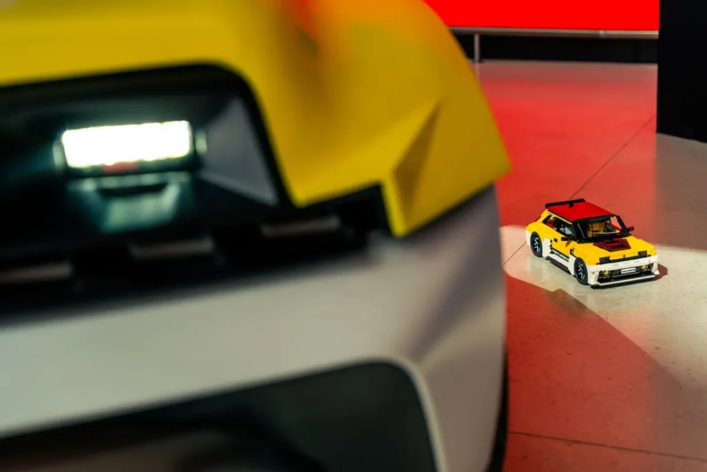 LEGO Ideas Renault 5 Turbo 3E by Devon-Bricks