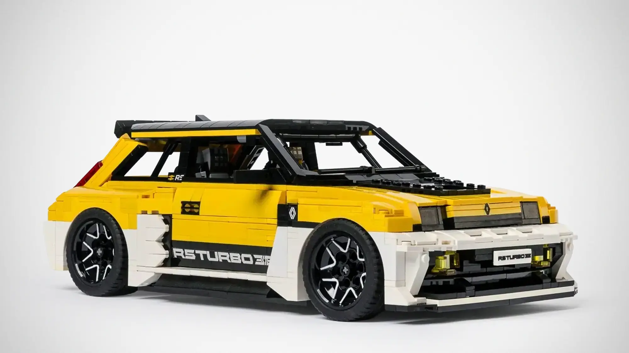 LEGO Ideas Renault 5 Turbo 3E by Devon-Bricks