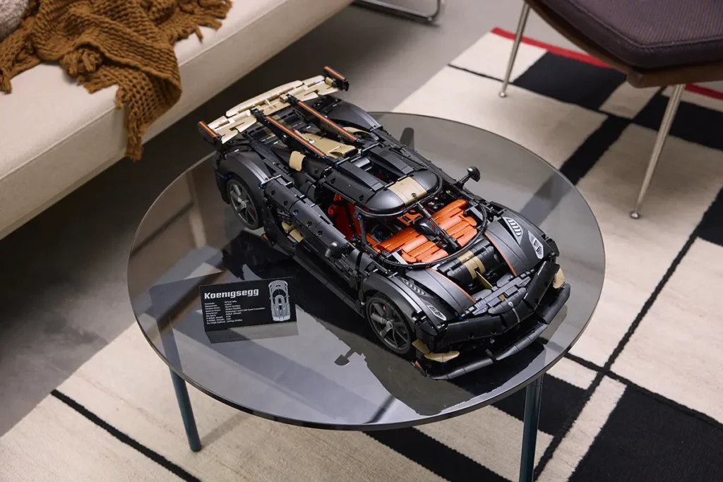 LEGO Technic Koenigsegg Sadair’s Spear Megacar 42232