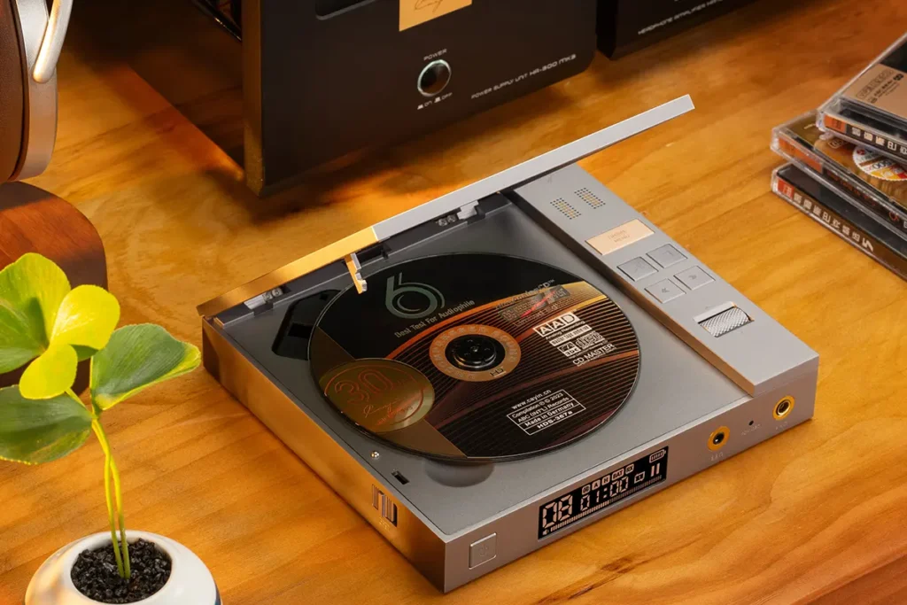 Cayin CP6 Portable CD Player