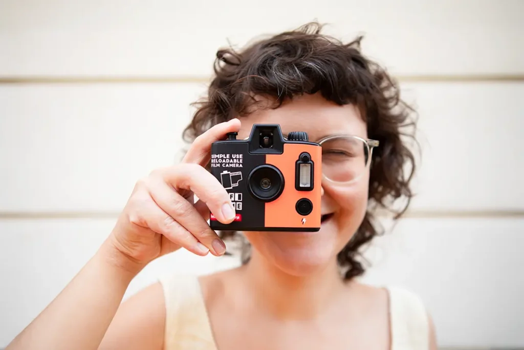Half-frame Simple Use Reloadable Film Camera