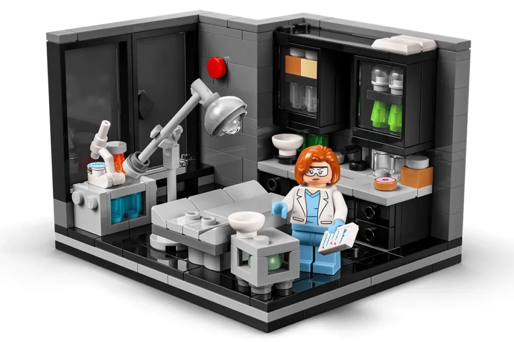LEGO Ideas The X-Files: Scully's Lab (40896)