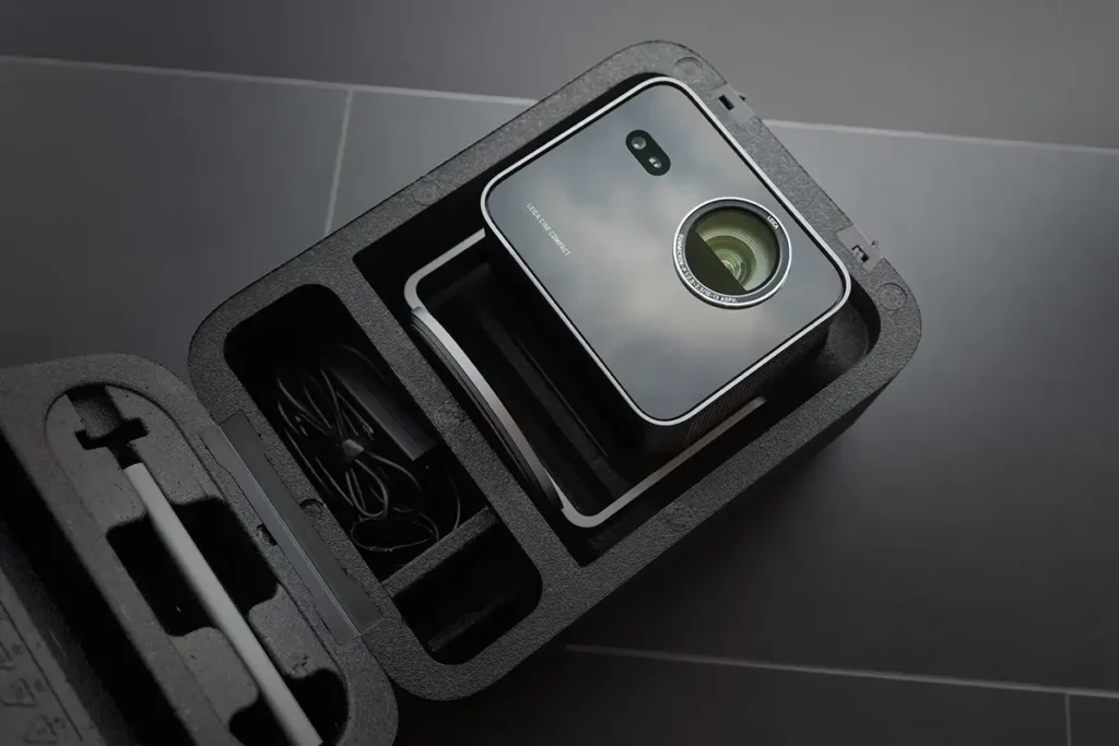 Leica Cine Compact 1 Projector