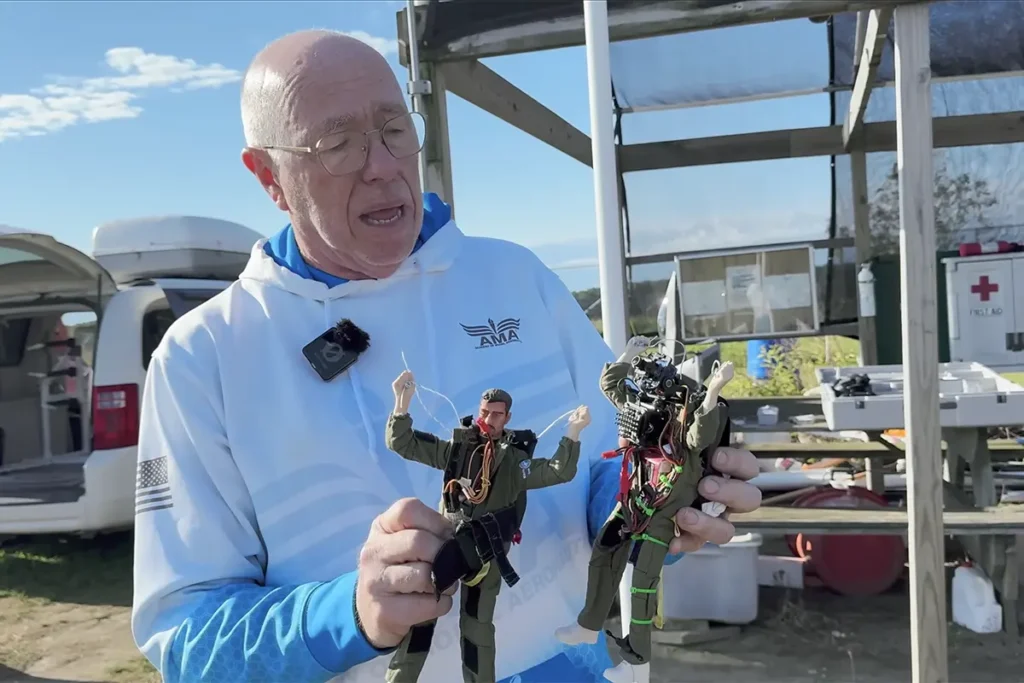 RC Skydiver by Paul Mini Parachute
