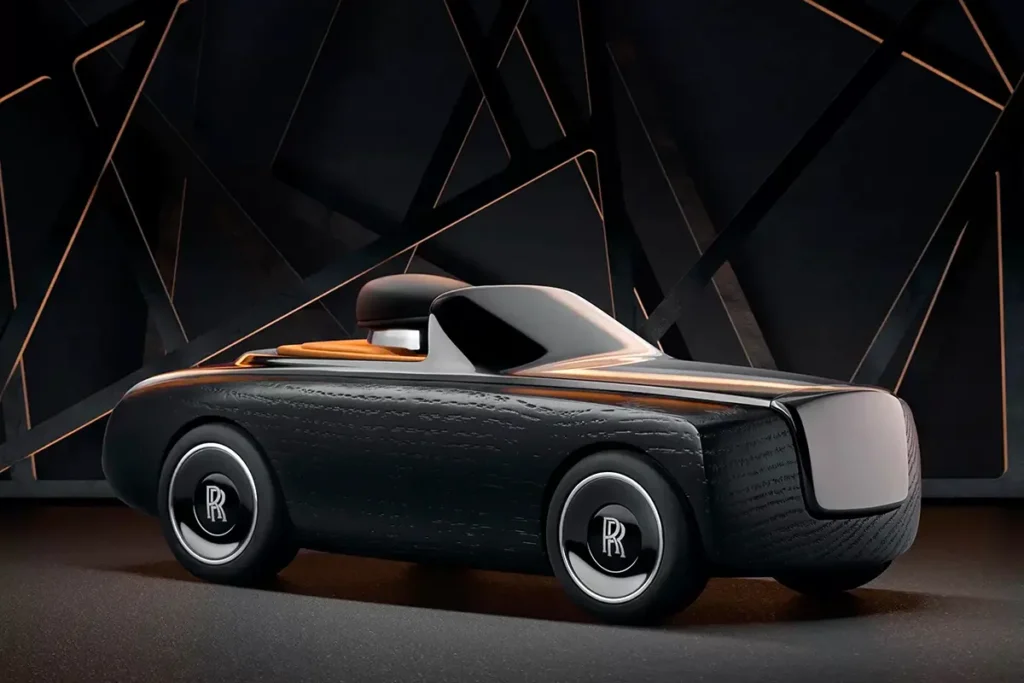Rolls-Royce Black Badge Cameo