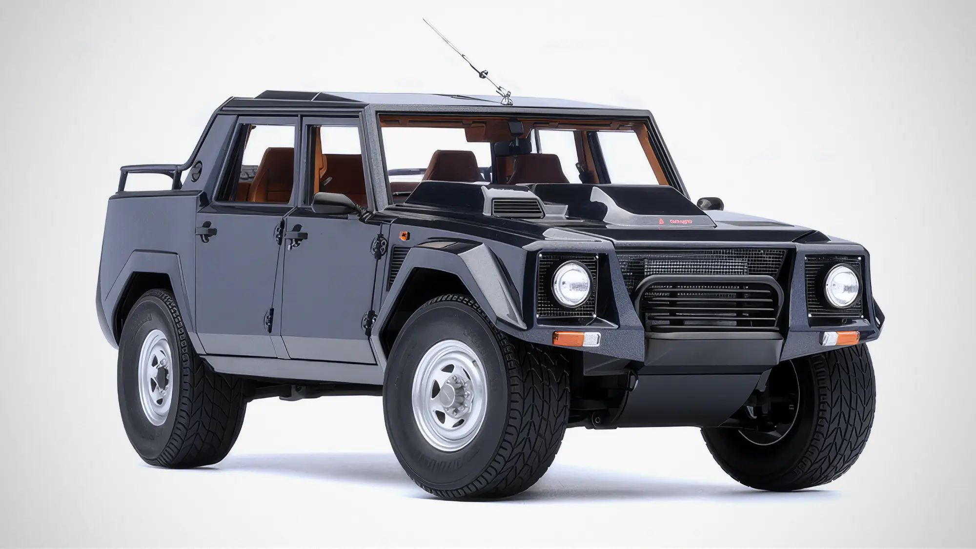 AUTOart 1:18 Lamborghini LM002