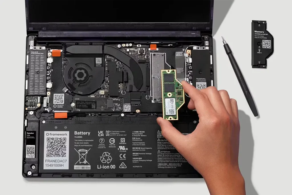 Framework Laptop 13 Pro AI PC